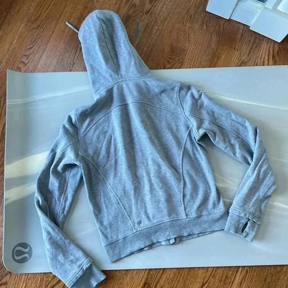 Lululemon I 6 - Picture 4 of 11